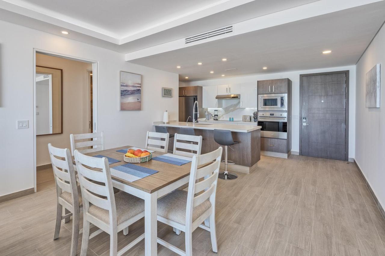 Brand New Contemporary 1 Bed Oceanfront Condo At Encantame Towers Verano E1203 Playa Encanto Esterno foto