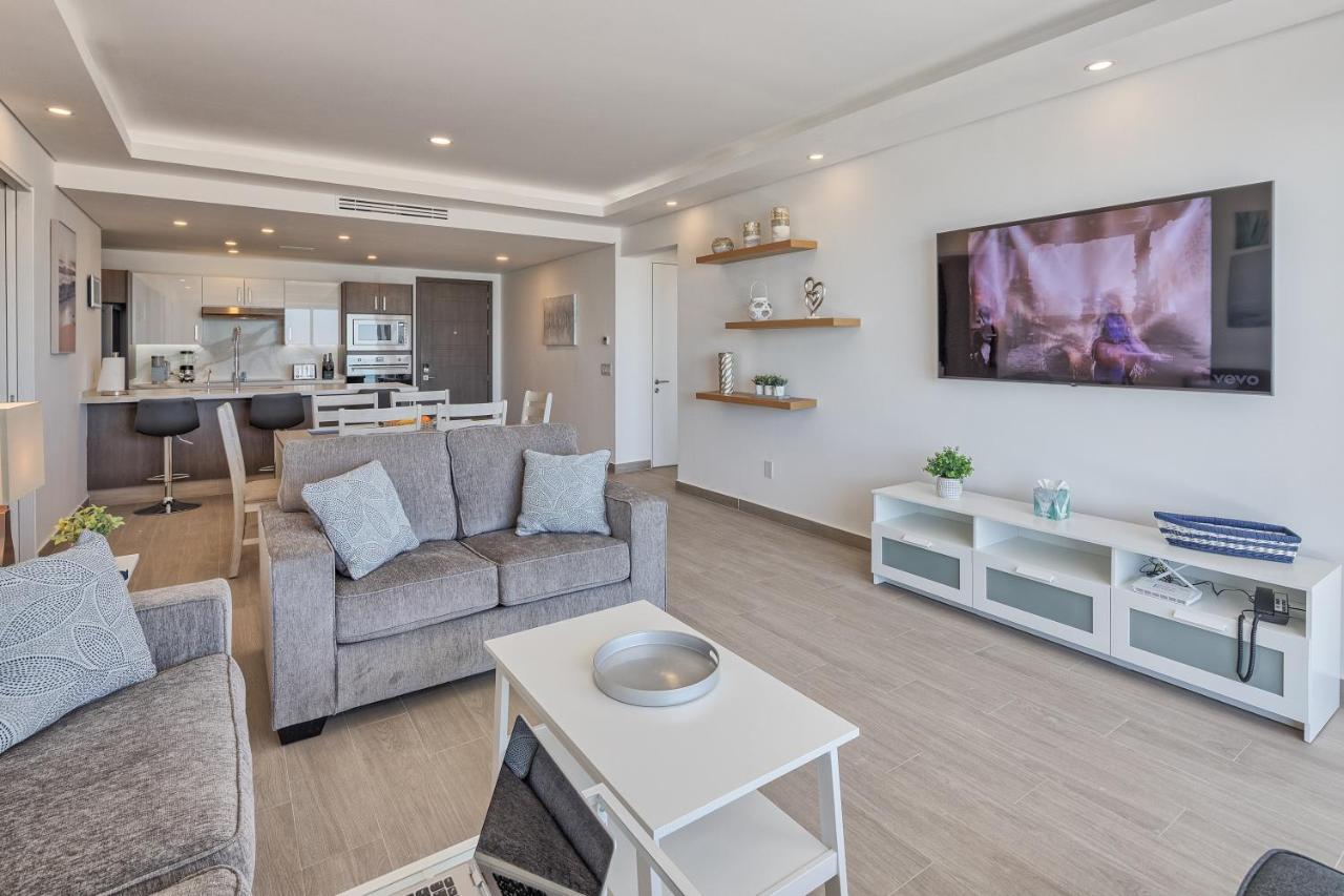 Brand New Contemporary 1 Bed Oceanfront Condo At Encantame Towers Verano E1203 Playa Encanto Esterno foto